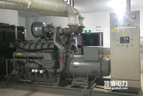 Perkins英國400KW珀金斯發(fā)電機組價錢是多少？