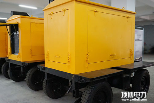 建筑工程用哪種發(fā)電機(jī)？移動(dòng)拖車型柴油發(fā)電機(jī)組最適用