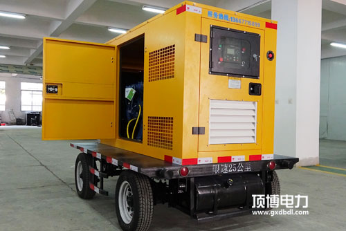 戶外使用柴油發(fā)電機組，選移動式拖車（汽車）還是靜音式？